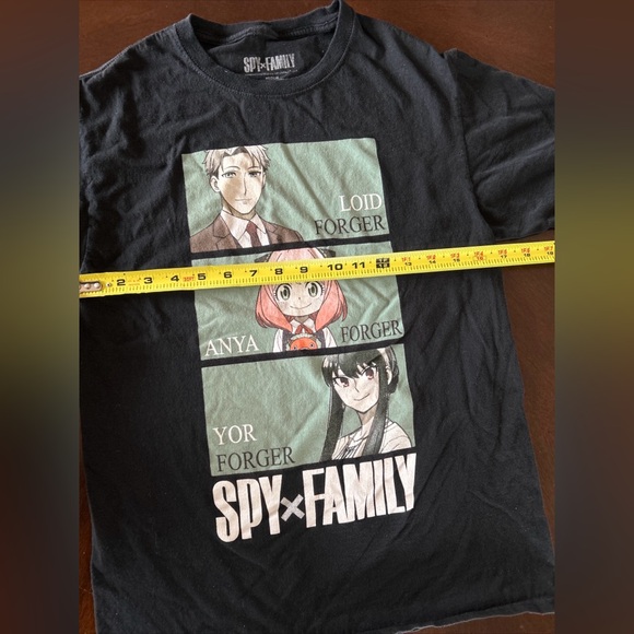 SPY x FAMILY T-Shirt-Forger Family Panels- Size M-Manga Anime Shirt-Crunchy Roll - Picture 7 of 9